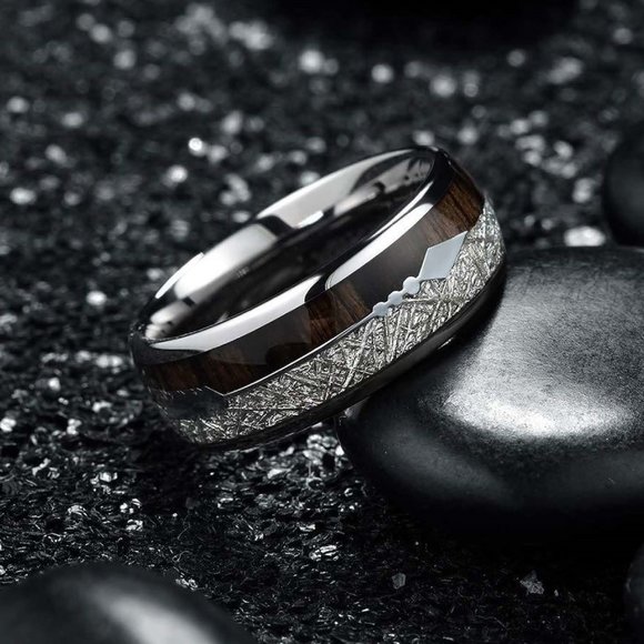 Hunter Koa Wood Tungsten Carbine Men's Ring - Picture 4 of 9